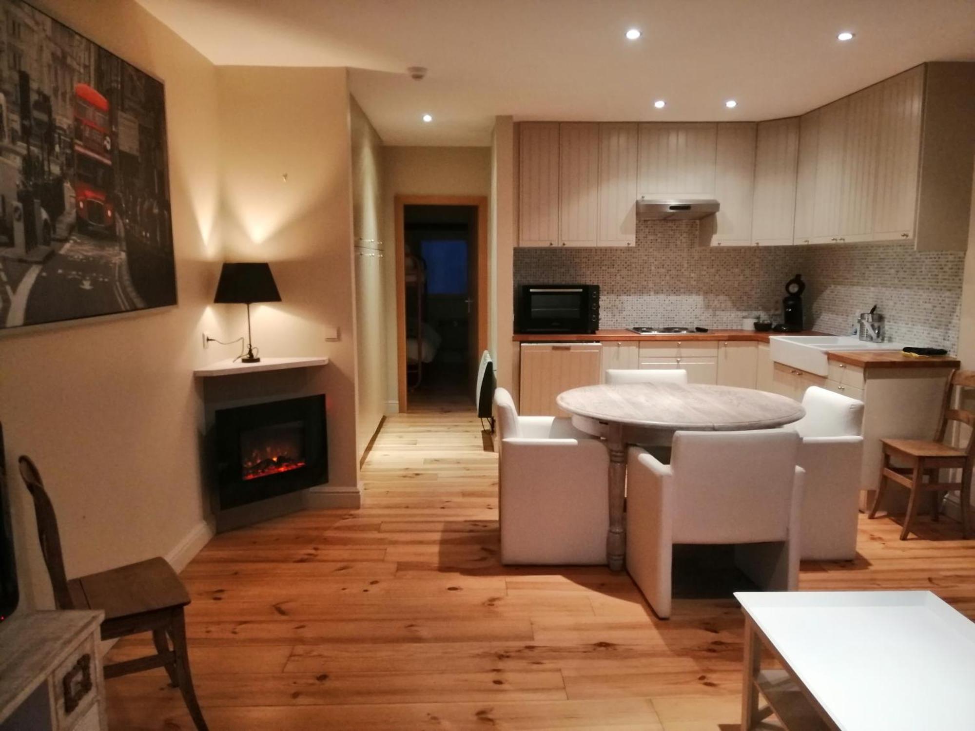 Durbuy, Son Charme Ou Il Fait Bon Vivre. Apartment Durbuy