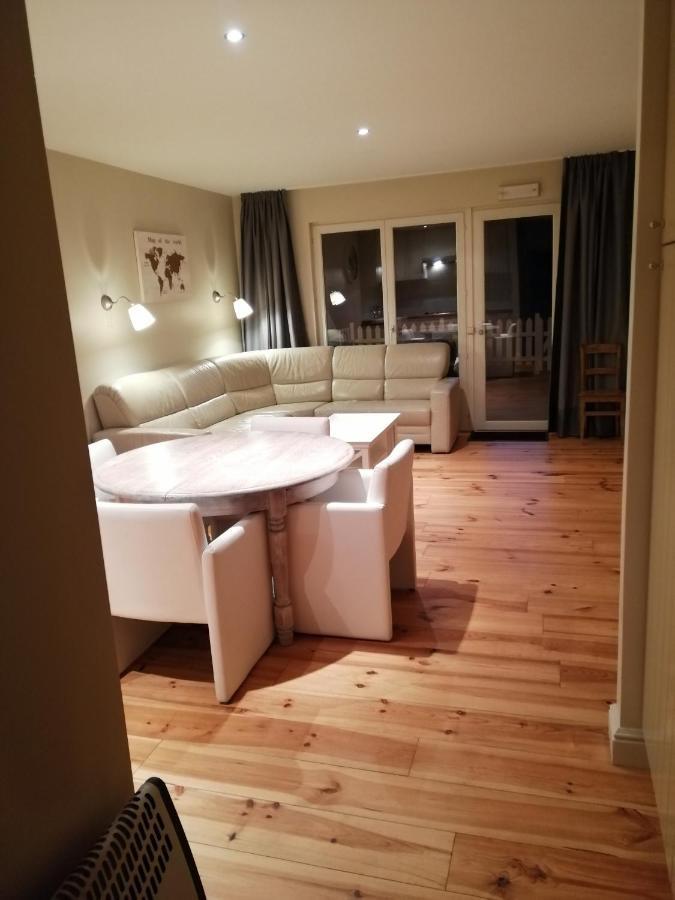 Durbuy, Son Charme Ou Il Fait Bon Vivre. Apartment